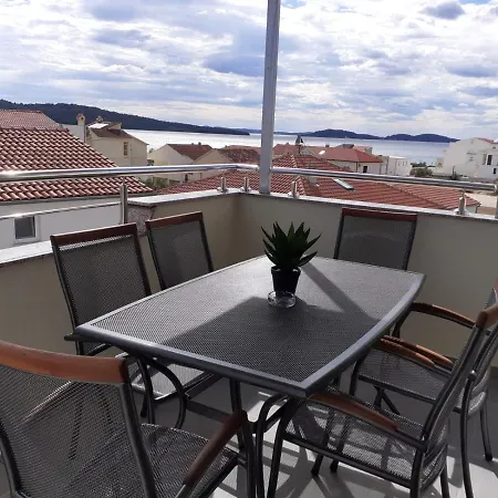 Apartmani Karla Zablace Exterior photo