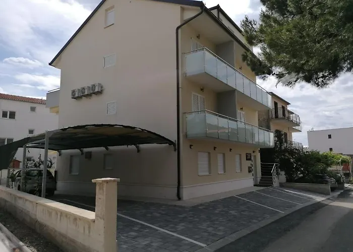 Apartmani Karla