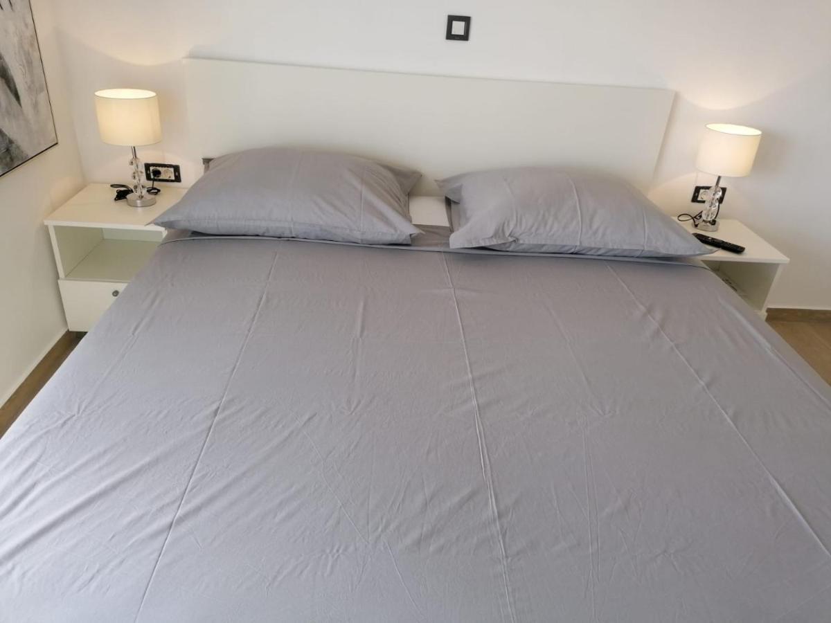 Karla Apartment *