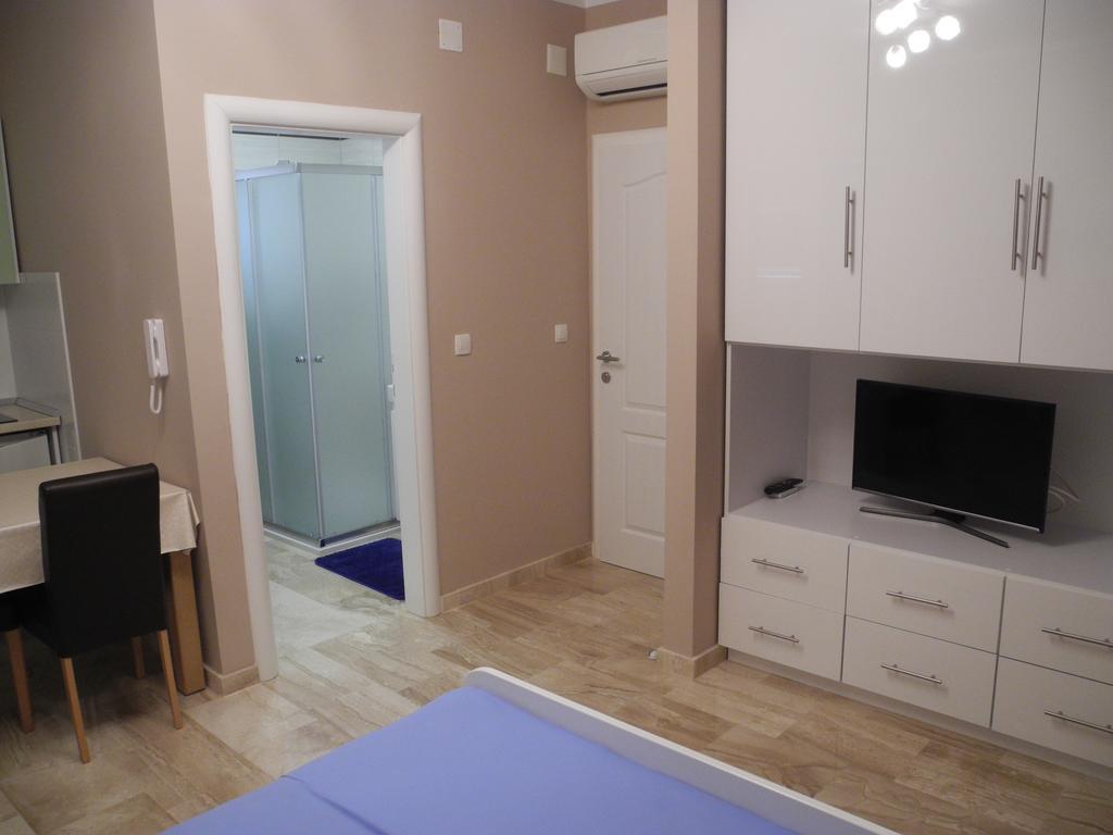 Karla Apartment Zablace