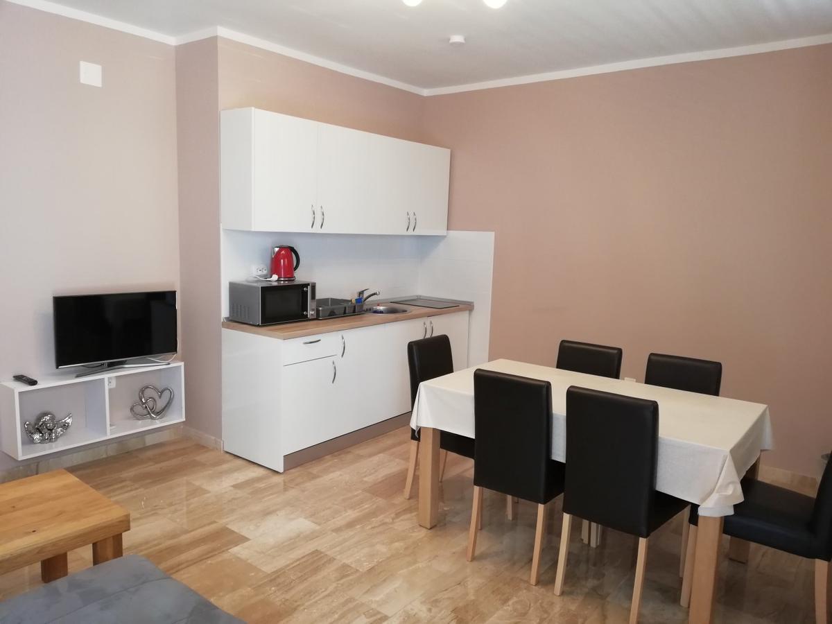 Karla Apartment
