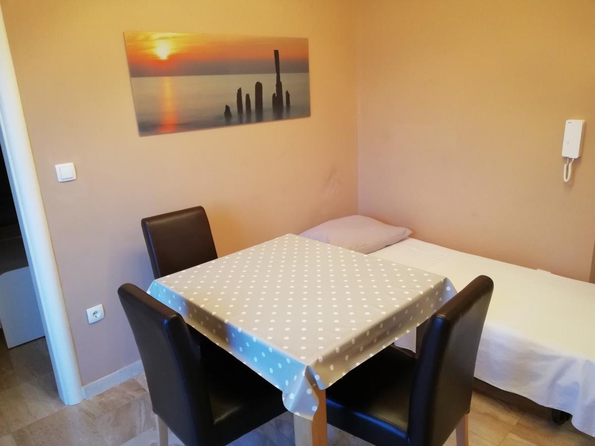 Karla Apartment